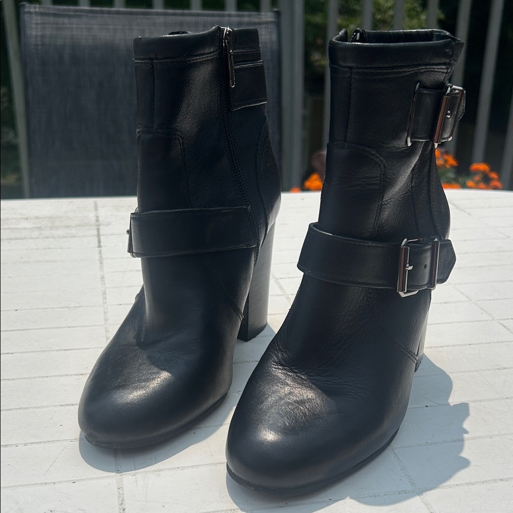 Vince Camuto Black Leather Heeled Boots